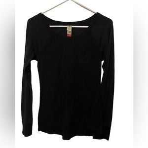 M black long sleeve top